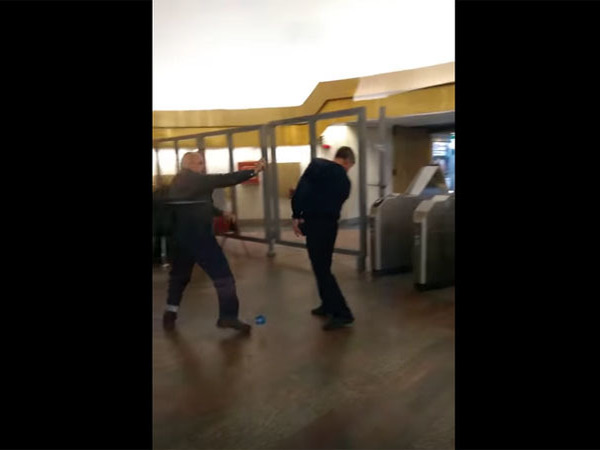 кадр из видео